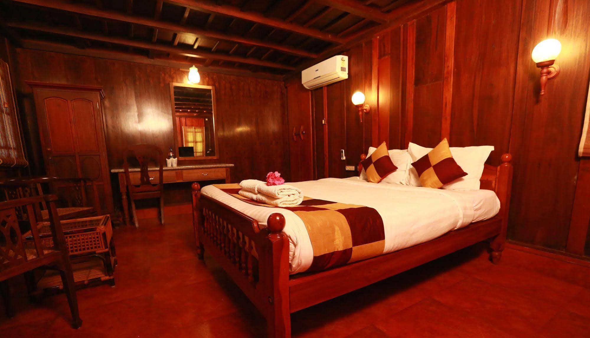 Kondai Lip Backwater Heritage Resort Kochi Dış mekan fotoğraf